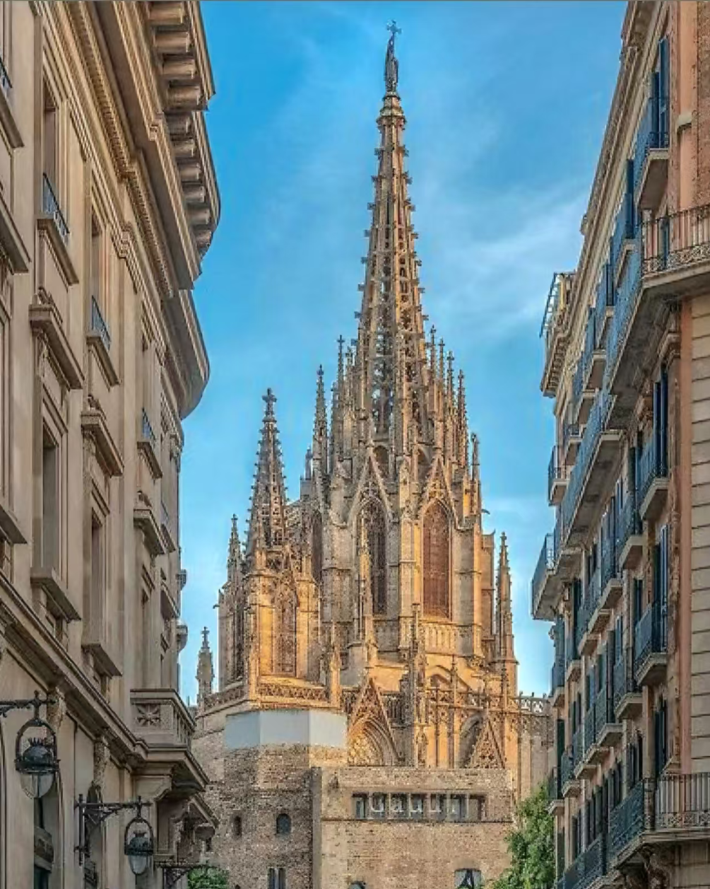 First Time Traveling from the U.S. to Spain: Essential Preparations & Key Tips